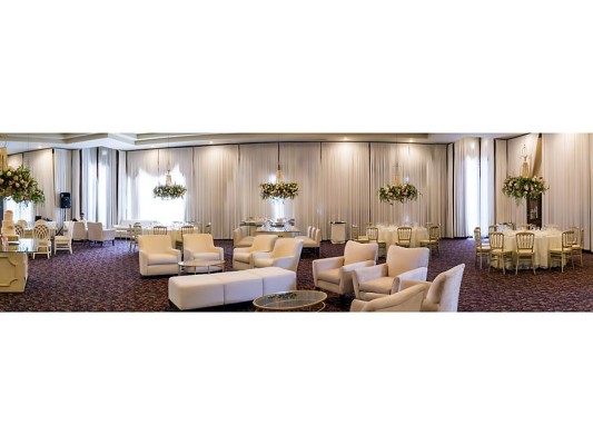 Alegre brunch por la nueva cristiana&nbsp;&nbsp;