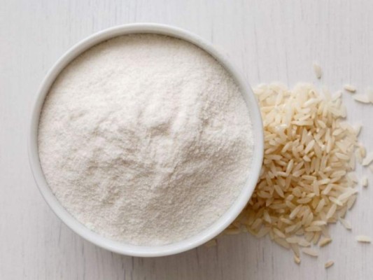 Polvo de arroz, útil para eliminar el exceso de grasa en el rostro