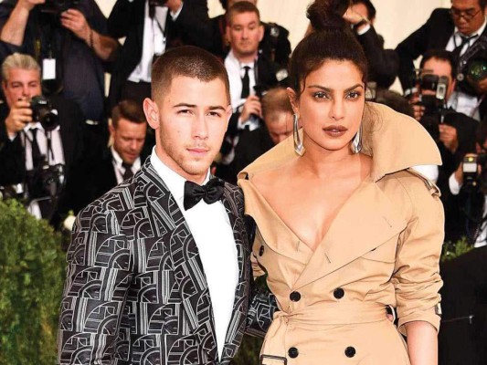 ¿Nick Jonas y Priyanka Chopra se comprometieron?