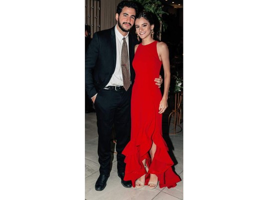 Gamal Nazar y Melanie Andonie celebran por su amor