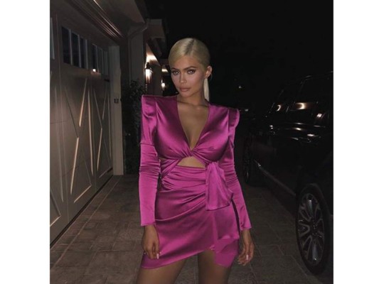 Kylie Jenner inicia su celebración de cumpleaños