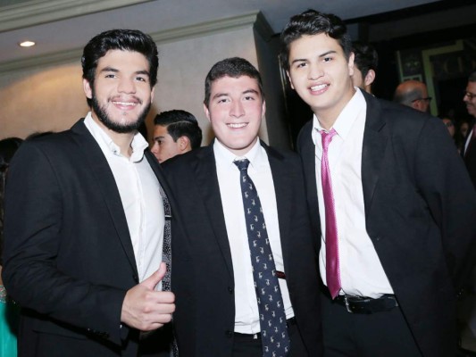 Prom de DelCampo International School