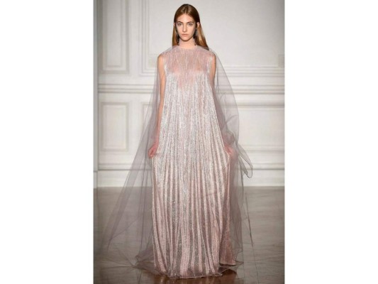 Romanticismo en la pasarela de Valentino
