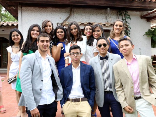 Senior breakfast de la International School