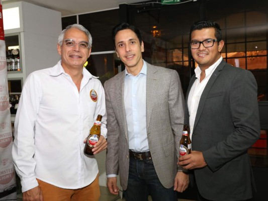 Carlos Villeda, Oswaldo Ramos y Josué Rivera