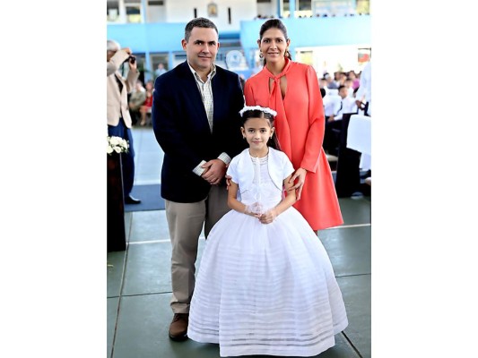 Primera comunión en Macris School