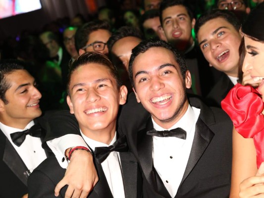 Prom night de la Escuela Americana