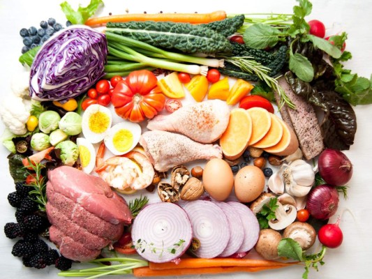 7 cosas que le pasan a tu cuerpo cuando comes demasiada proteína