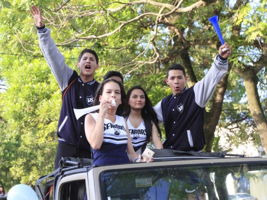 Senior Entrance del Valle de Sula