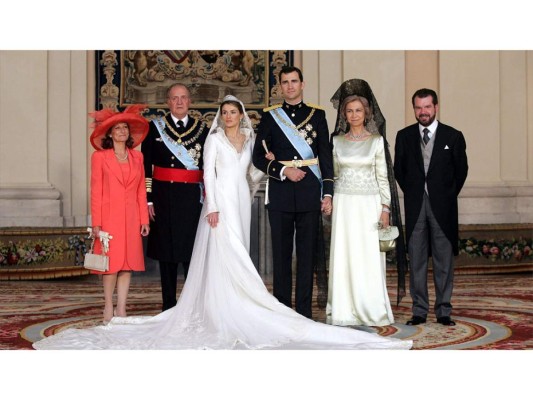 El 22 de mayo de 2004 se casó con Felipe VI de España