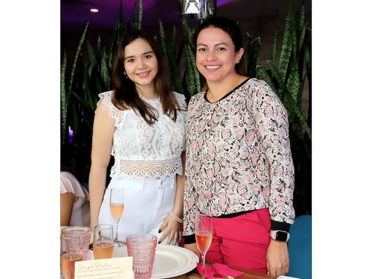 Así se vivió Roses and Rosé Brunch for a Cause by Estilo
