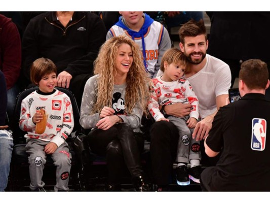 Shakira y su familia en New York