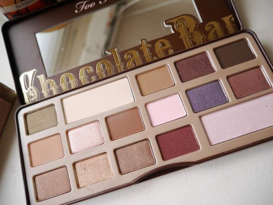 Too Faced Chocolate Bar