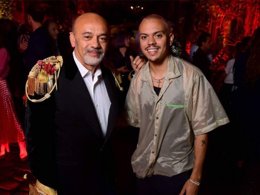 Christian Loubotin y Evan Ross