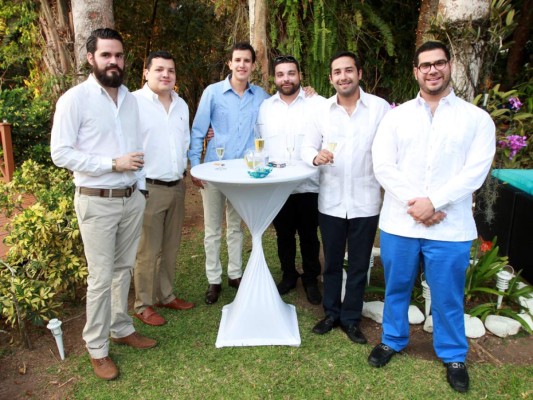 La boda civil de Andrea Handal y Roberto Álvarez