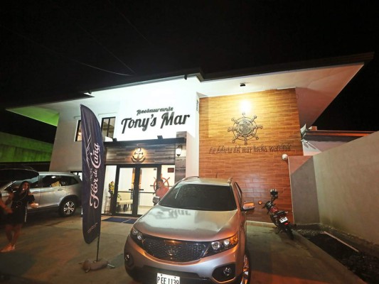 La inauguración de Tony´s Mar en San Pedro Sula  