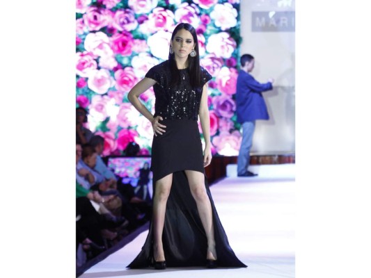 Spring Fashion Show 2016 de los seniors EIS  