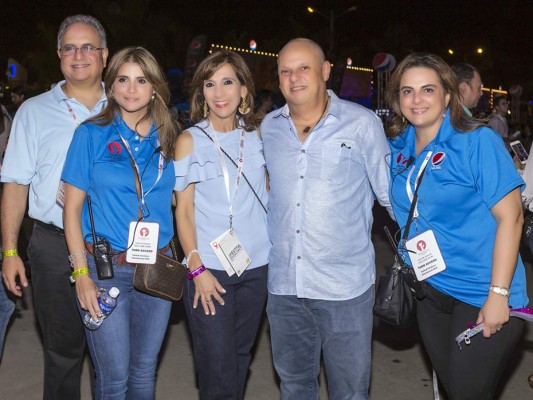 Un éxito el 32 Festival Folklórico Internacional 'La Vuelta al Mundo'   