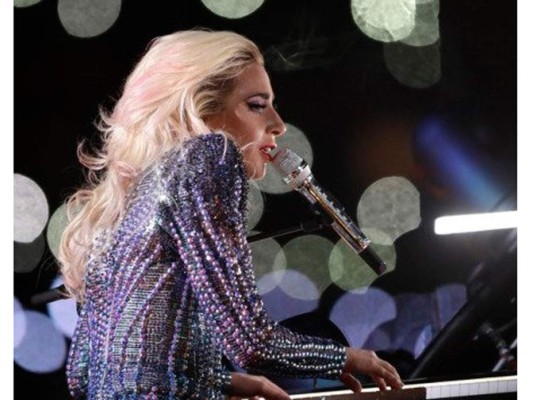 Un halftime al estilo único de Lady Gaga