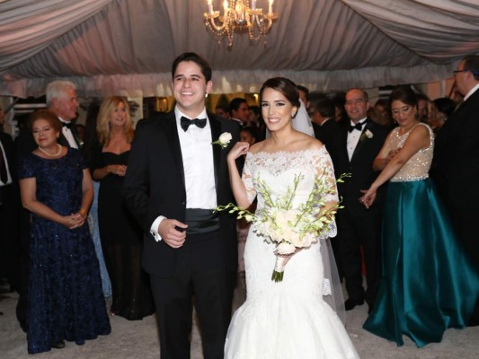 La boda de Idarela Álvarez Sierra y Cristian Mariano Estrada Ferrey