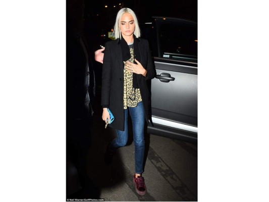 Cara Delevingne cambia su look