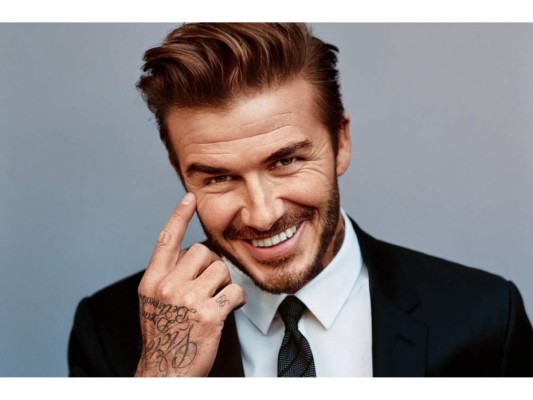 Grandes personalidades reconocidas a nivel mundial formaron parte de la reunión y reconocieron su fanatismo hacia la serie. David Beckham fue uno de ellos.