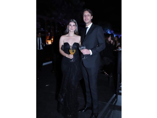 Alejandra Rosales y Erick Ferch