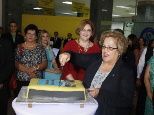 Brindis por Martha Susana Oviedo