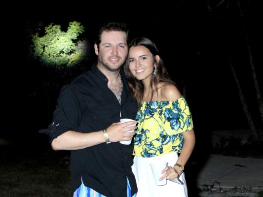 Miller Party en Acantilados del Caribe