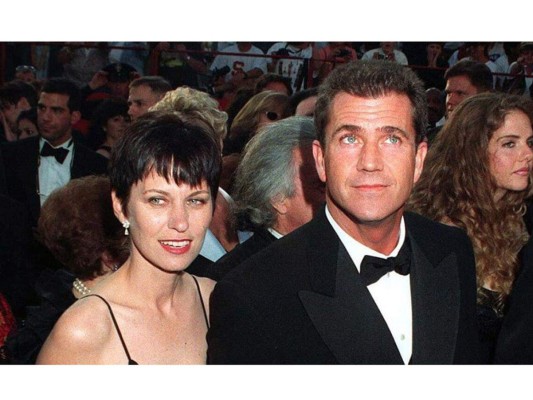 Mel Gibson & Robyn Moore concordaron una suma de mil millones de dólares por tener 7 hijos y 31 años de matrimonio <br/> <br/>