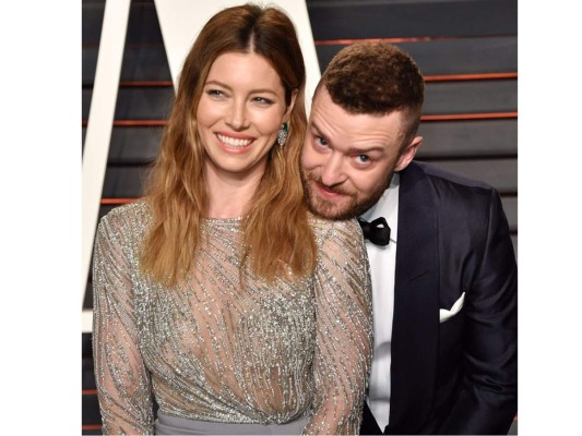 Justin Timberlake y Jessica Biel en romántica cita en París