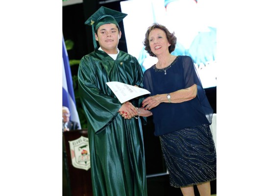 Graduación de los Seniors 2019 de Elvel School