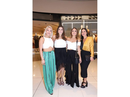 Coctel de Apertura de BAC Credomatic Estilo Moda 2018