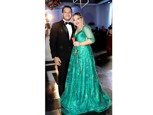 Prom Night de la Escuela Americana 2019 