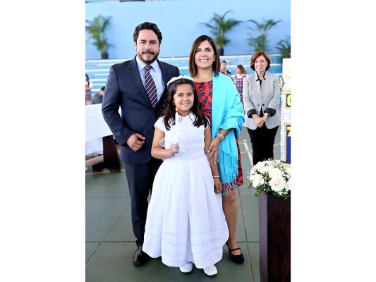 Primera comunión en Macris School