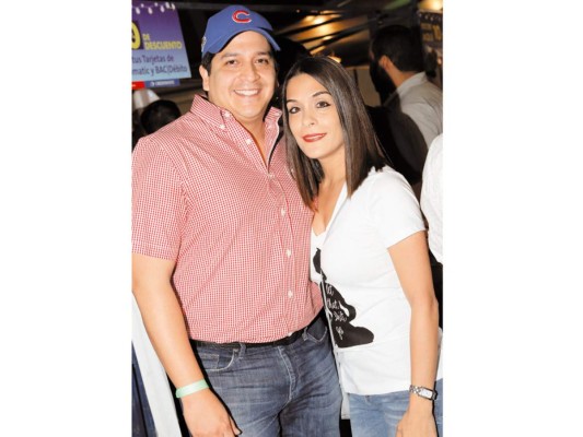 Juan Carlos Bojorquez y Christine Pierrefeu