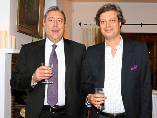 Coctel en residencia del embajador de Francia