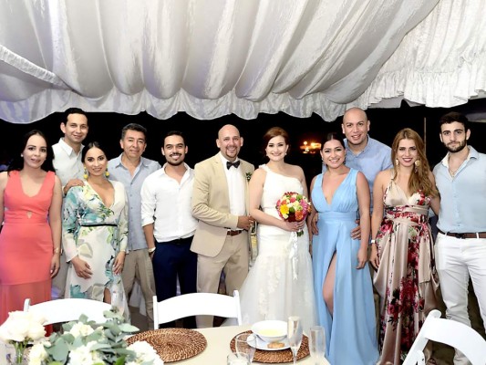 La boda de Xenia Navas y Roberto Palma