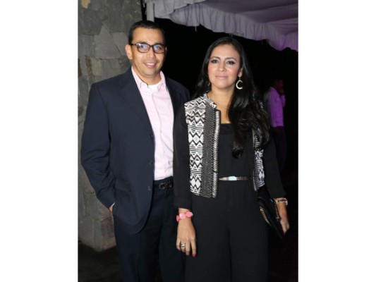 ESTILO Pink Party for a cause