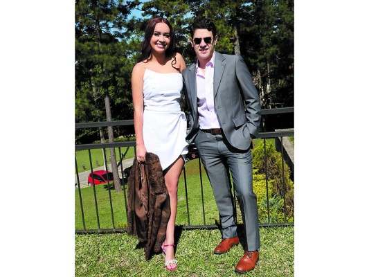 Isabel Napky y Roberto López.