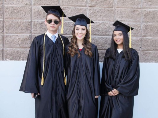 Juan Diego Caballero, Nicole Fiallos y Nicolle Rojas