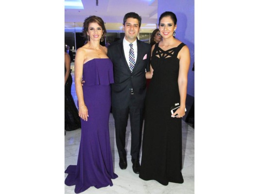 Suyapa, Omar y Alicia Monterroso.