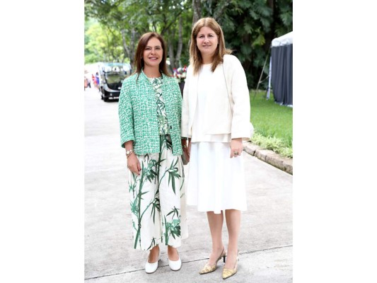 Looks del 4 de julio en la Embajada Americana