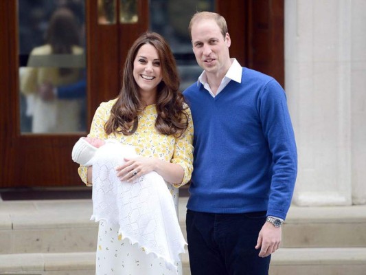 Tras el nacimiento de Charlotte en el hospital St. Mary, los duques presentaron a la pequeña royal