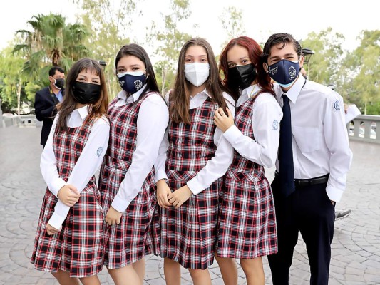 Misa para los seniors 2021 de Macris School