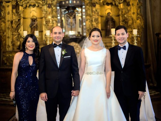 La boda de Azaria Martínez y Fernando Torres
