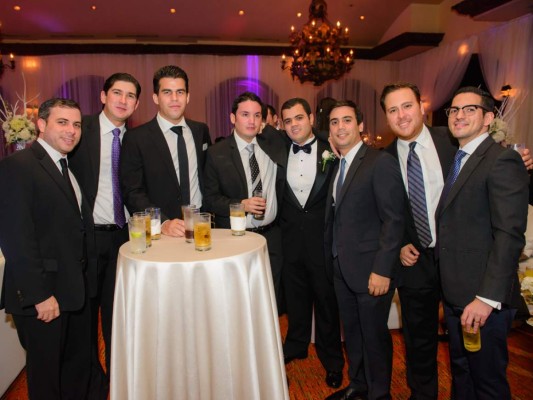 La boda de Verá Lucía Díaz y José Luis Melara