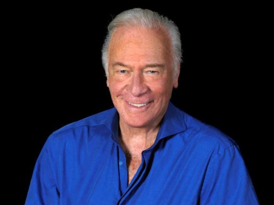 A sus 88 años, Christopher Plummer se convirtió en el nominado de mayor edad hasta la fecha. Ya tiene el título del galardonado más viejo, tras haber ganado por su papel de reparto en de 'Beginners' en 2011, a los 82 años.