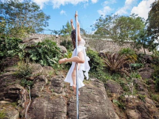 Vertical Art: Una nueva forma de libertad y empoderamiento femenino