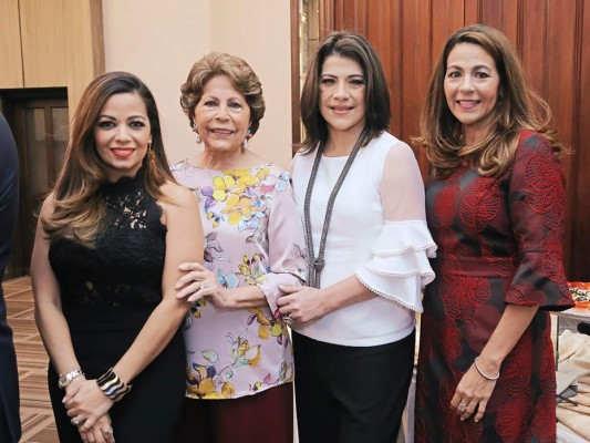 Homenaje para Alberto Díaz Lobo
